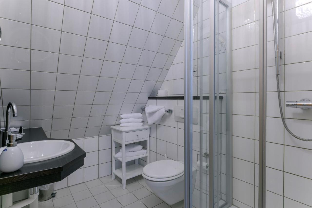 Hotel "Malerwinkel" Gmbh Seeon-Seebruck Quarto foto